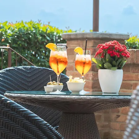 度假村 Relais Del Borgo 3*
