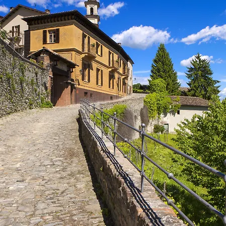 Resort Relais Del Borgo Canelli